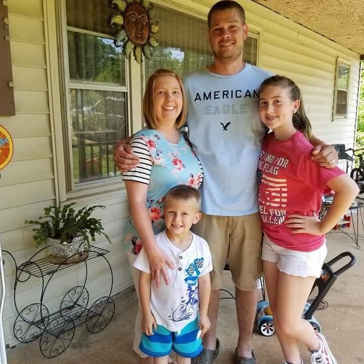 Brides Family (Travis, Shannon, Lacey, Austin Smith)