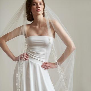 Ariya Crystal and Pearl Cathedral Veil