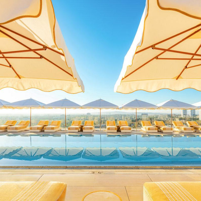 Waldorf Astoria Beverly Hills Couples Massage