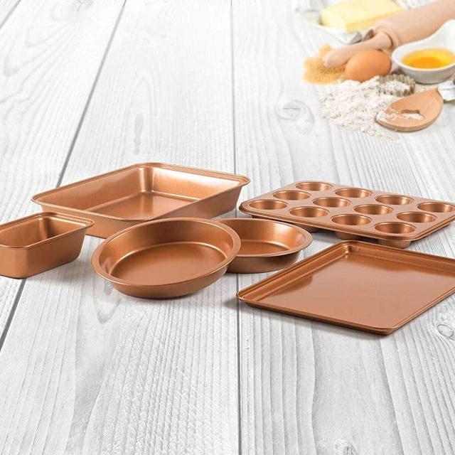 Copper Bakeware II298 Set, Assorted