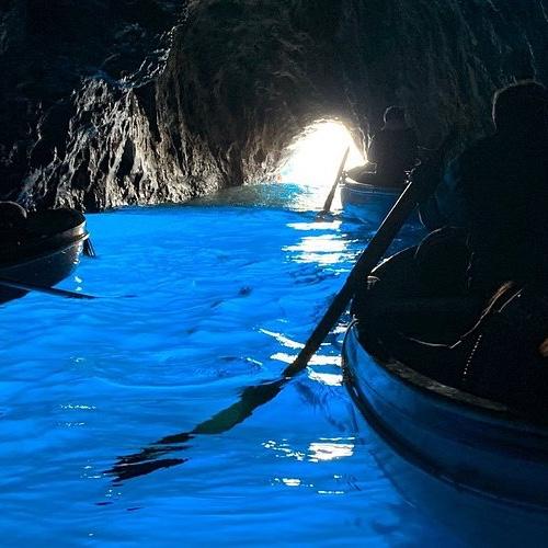 Small Group Tour from Naples to Blue Grotto, Anacapri and Capri