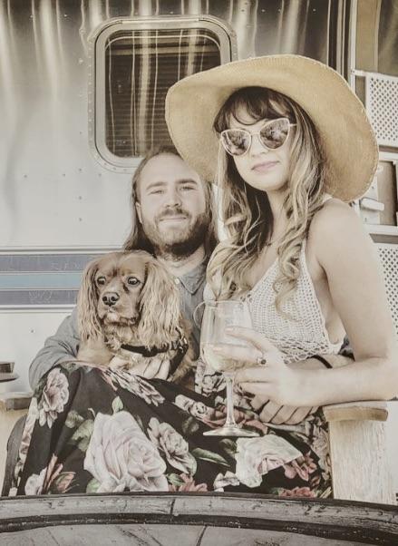 The Wedding Website of Taylor Auen and Luke Thompson