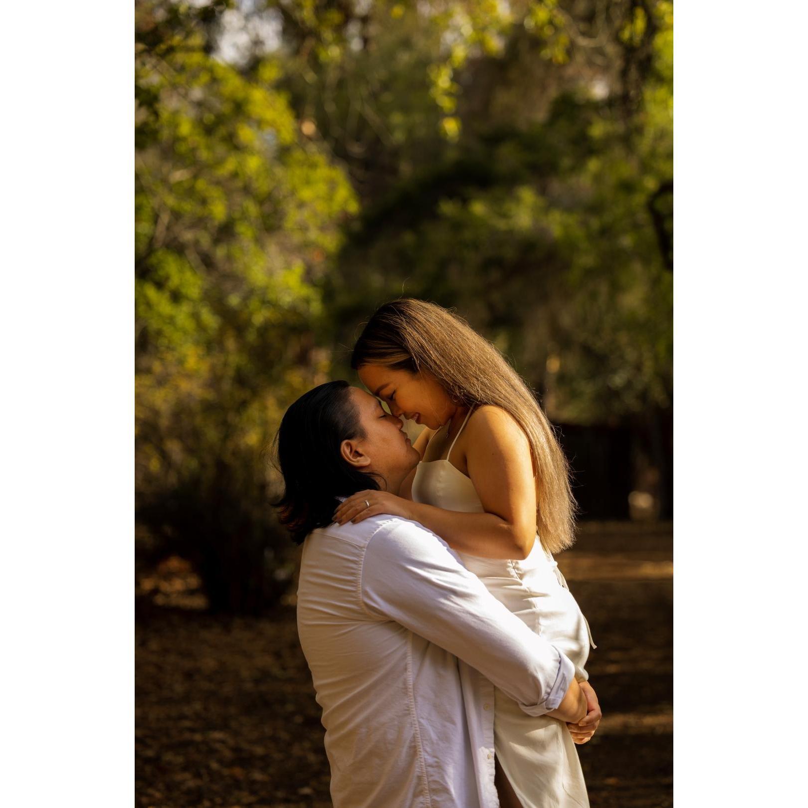 Engagement Photoshoot at Redwood Grove!