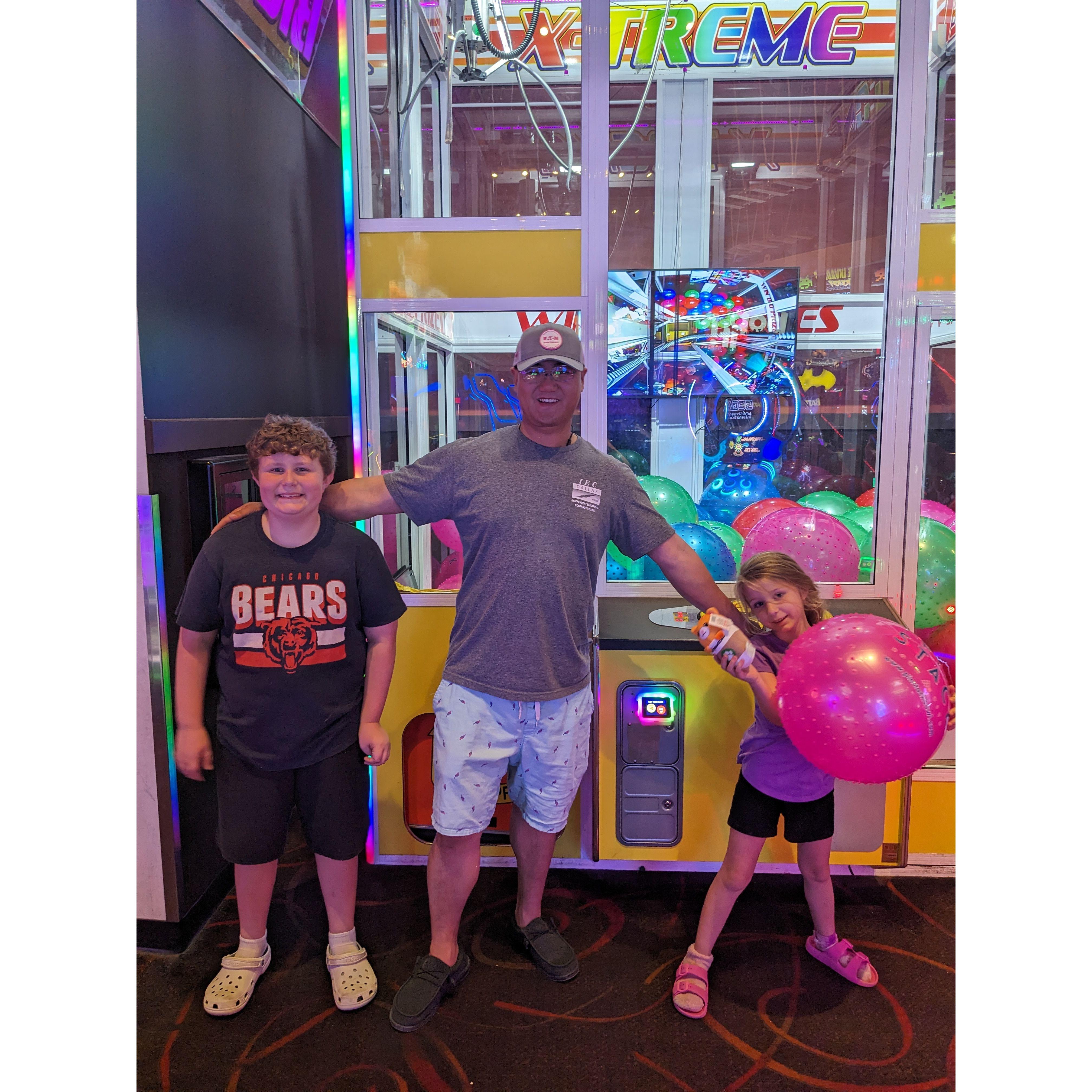Pinstack Allen with Frank and Ruby | June 2024
