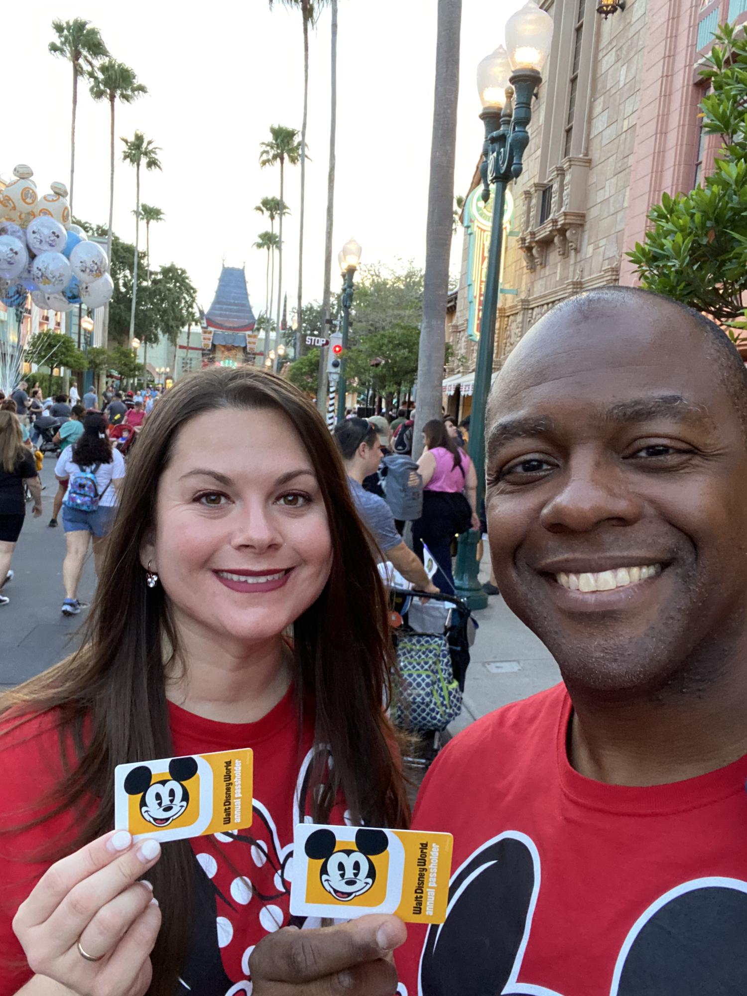 Official Disney Annual Passholders