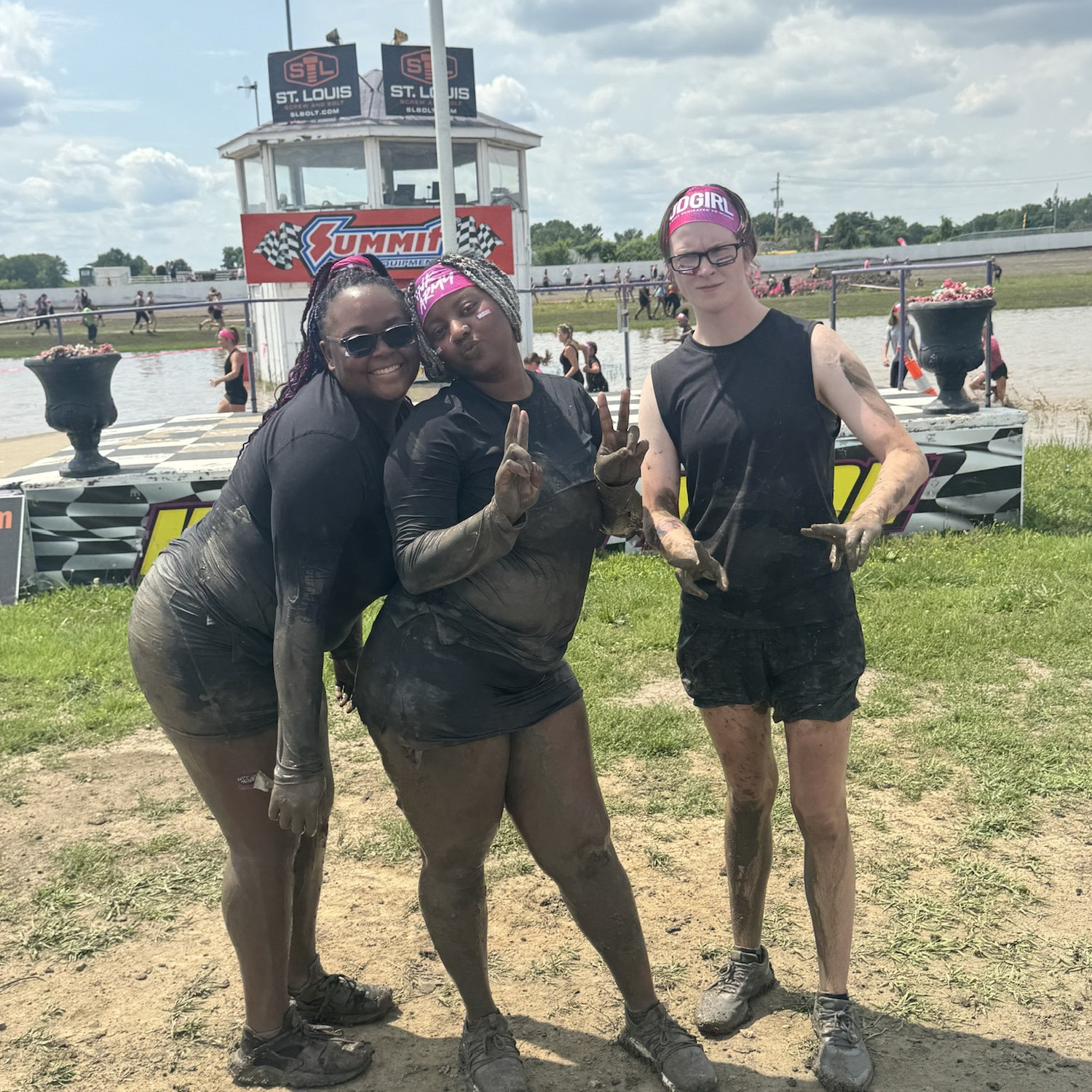 Girl mud run 🎗️