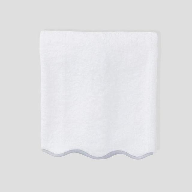 Scallop Bath Towel