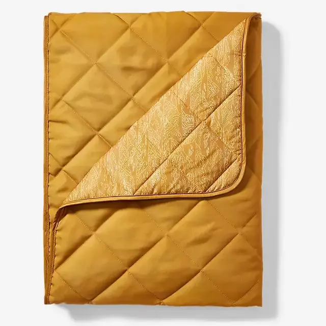 Eddie Bauer Deluxe Outdoor Blanket