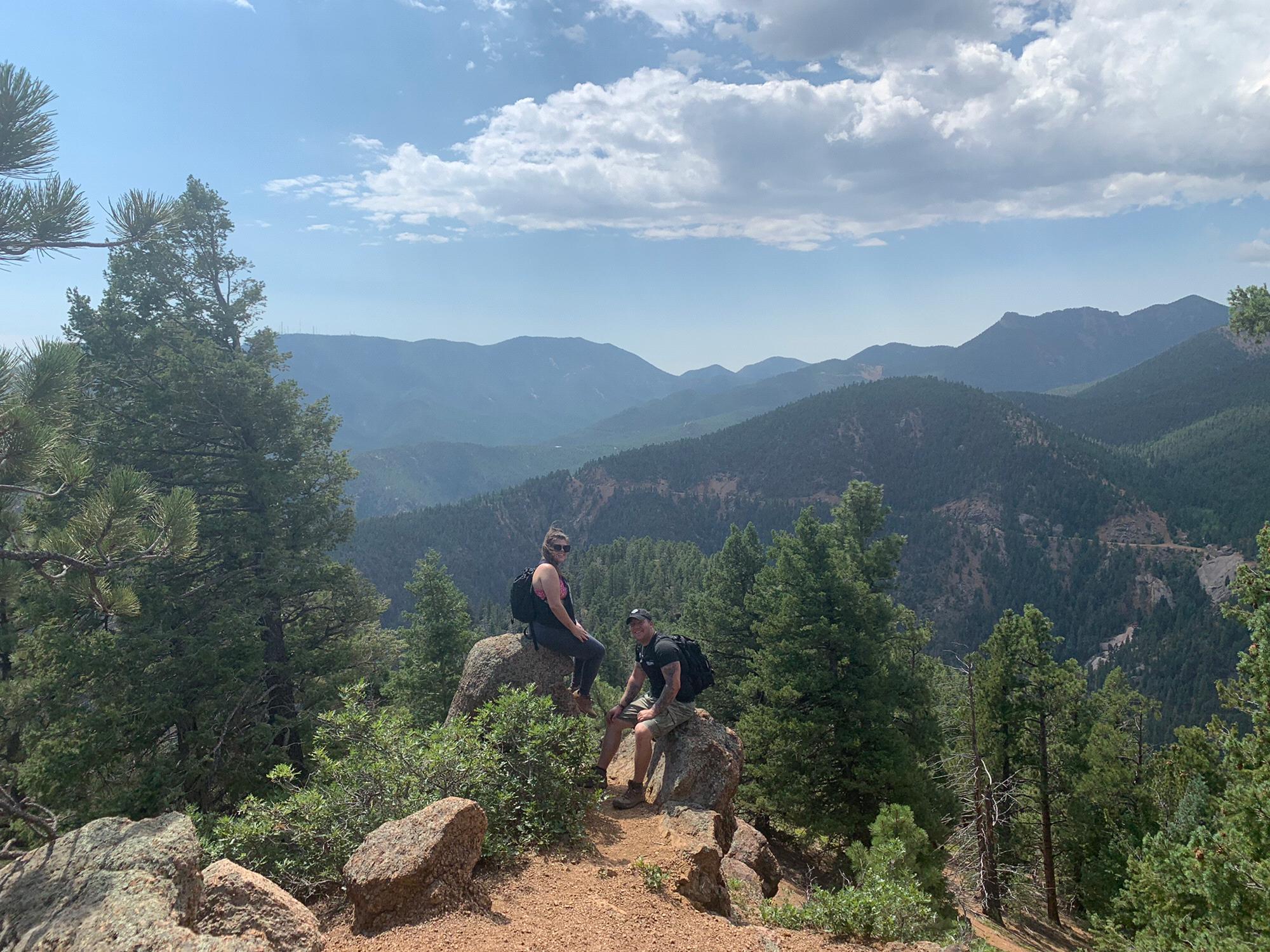 hiking cheyenne mountain