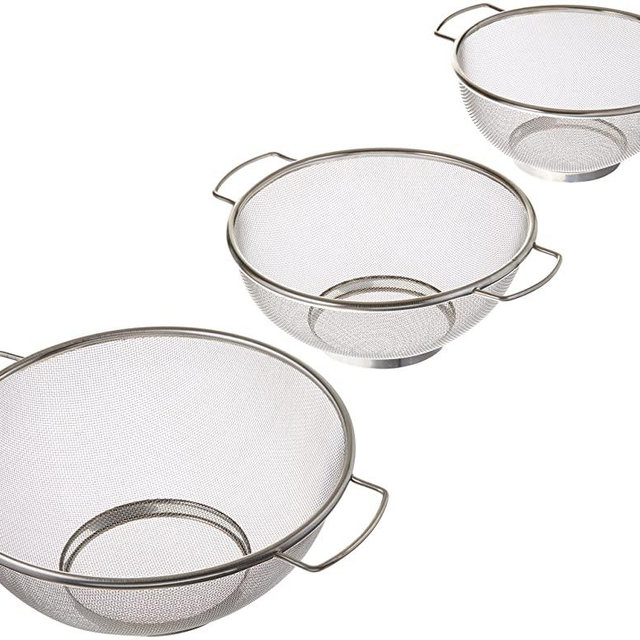 ExcelSteel Fine Mesh Colander w/Resting Base, Dishwasher Safe Vegetables, Fruit 3 Piece Strainer Set, 8”, 9”, 10”, Stainless Steel