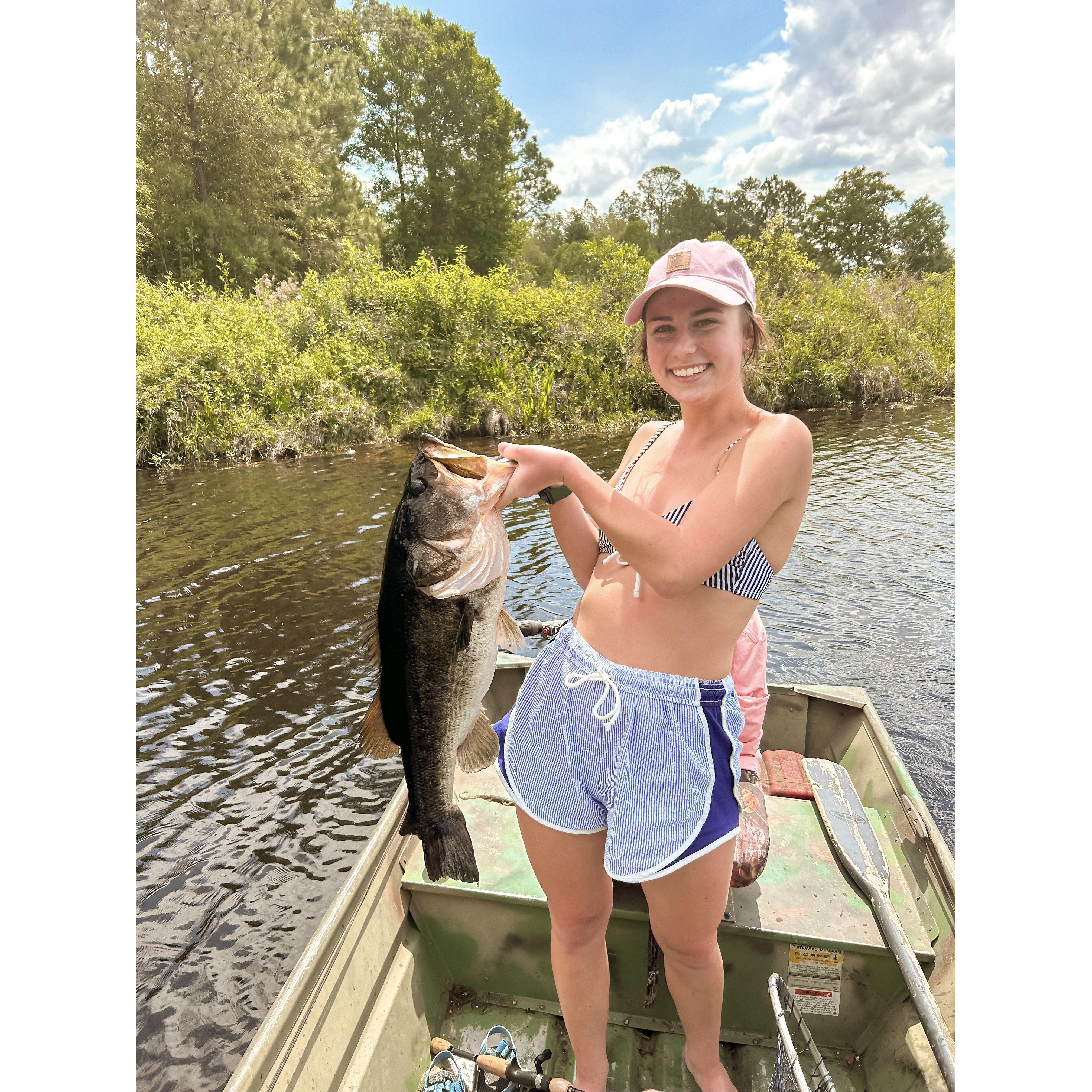 kirsten caught her first 10lb fish!