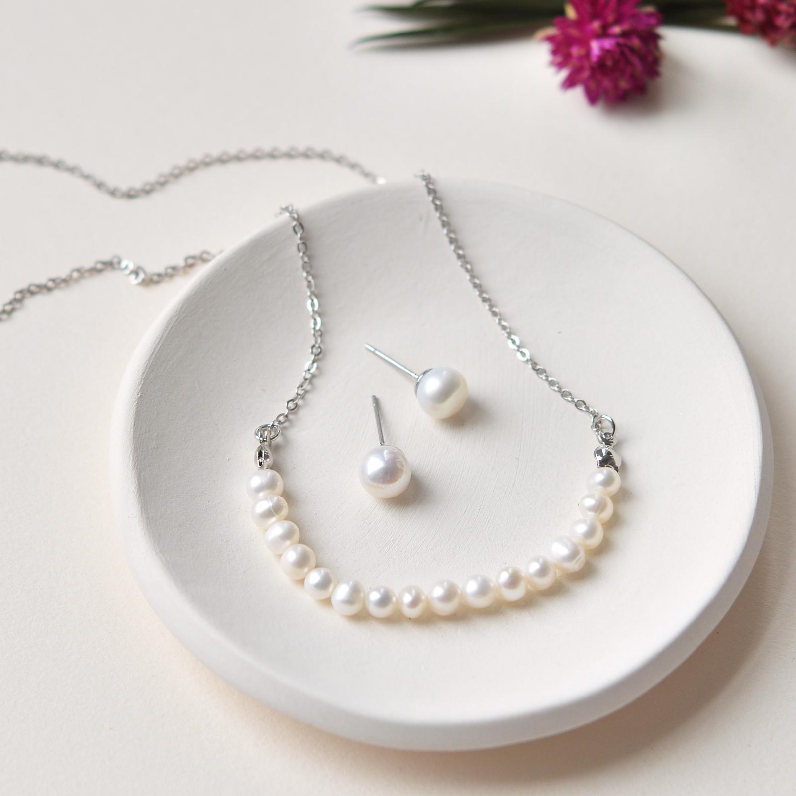 pearl bridesmaid jewelry