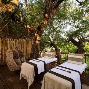Couples massage