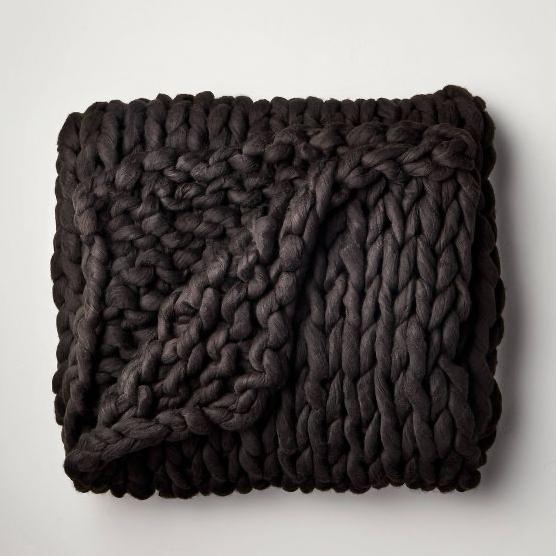 50"x70" Oversized Chunky Hand Knit Decorative Bed Throw - Casaluna