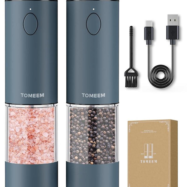 TOMEEM Upgraded Larger Capacity Electric Salt and Pepper Grinder Set Rechargeable with LED lights, Stainless Steel Automatic Pepper and Salt Grinder Refillable with 5 Adjustable Coarseness Blue