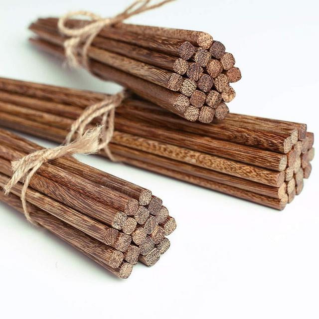 30-Pairs Wooden Chopsticks, Dishwasher Safe Chopstick,ReusableNatural Healthy, Chinese Classic Style for Kitchen, Dining Room, Gourmet, Noodles (9.8 Inch)… (30)