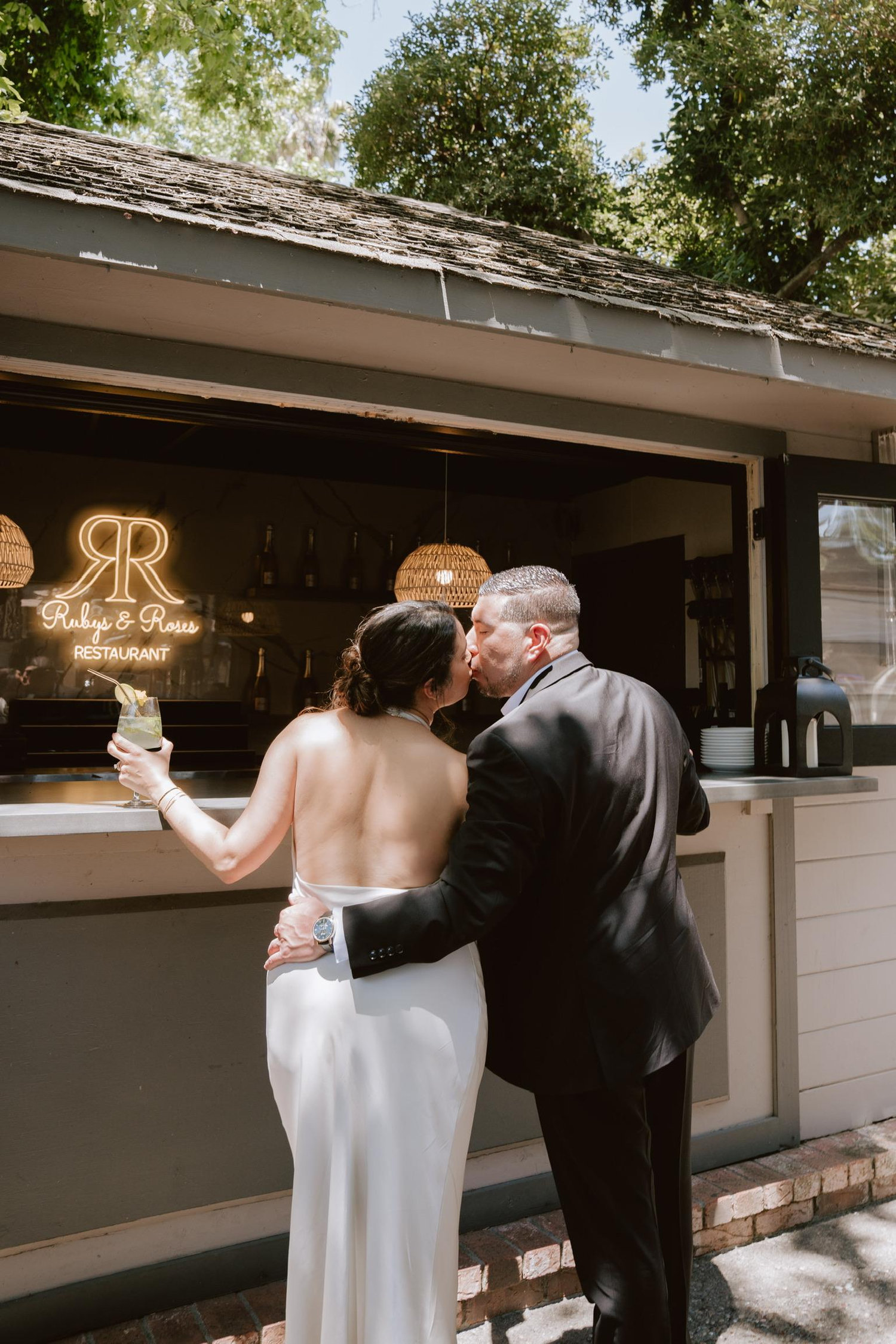 The Wedding Website of Jacquelyn Hernandez and Miguel Ochoa