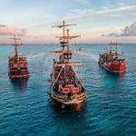 Captain Hook: Pirate Show and Dinner Cruise in Cancun