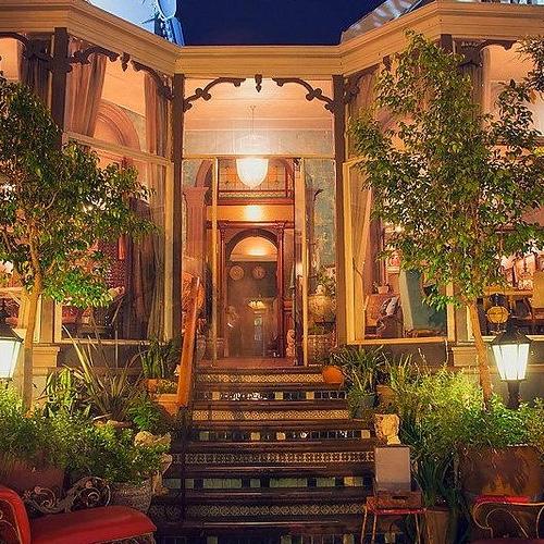 Kloof Street House, Dinner for Two