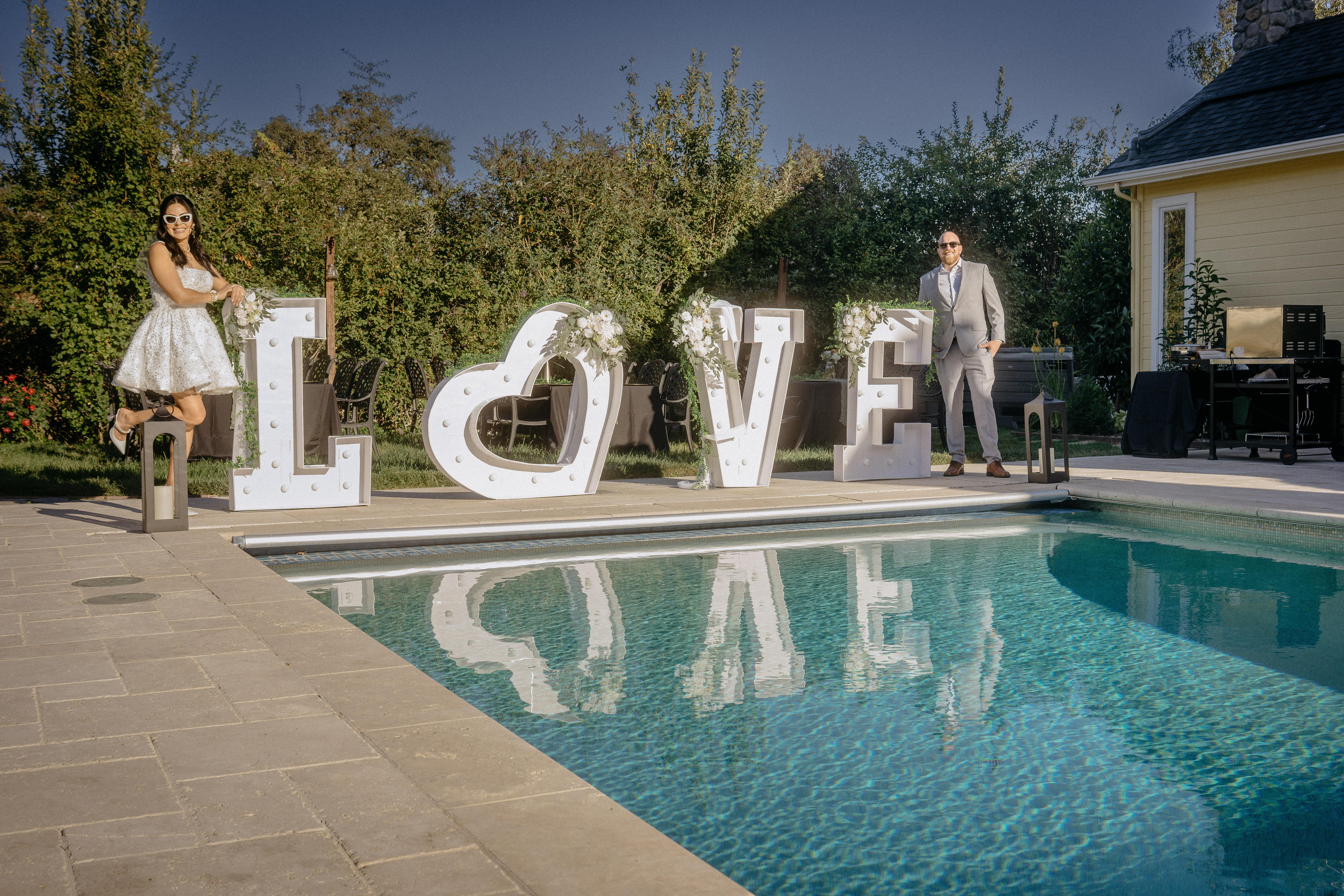 The Wedding Website of Angie Benavente and Jordan Shea
