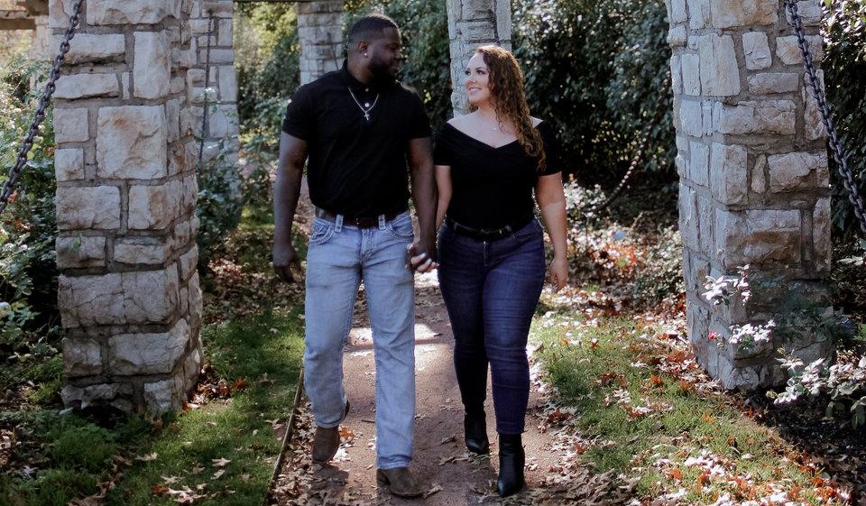 The Wedding Website of Alexis Pardee and Devon Blakely