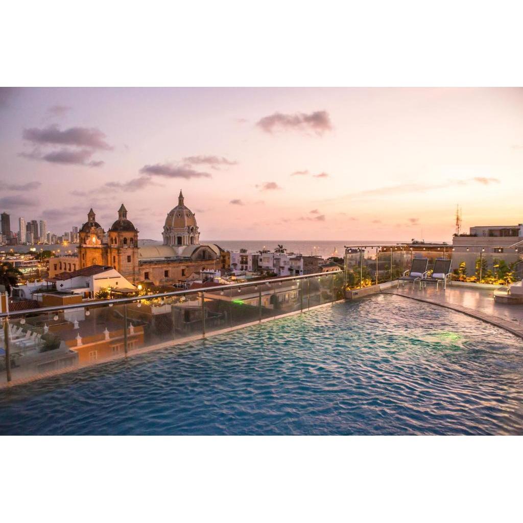 Welcome Party - Movich rooftop