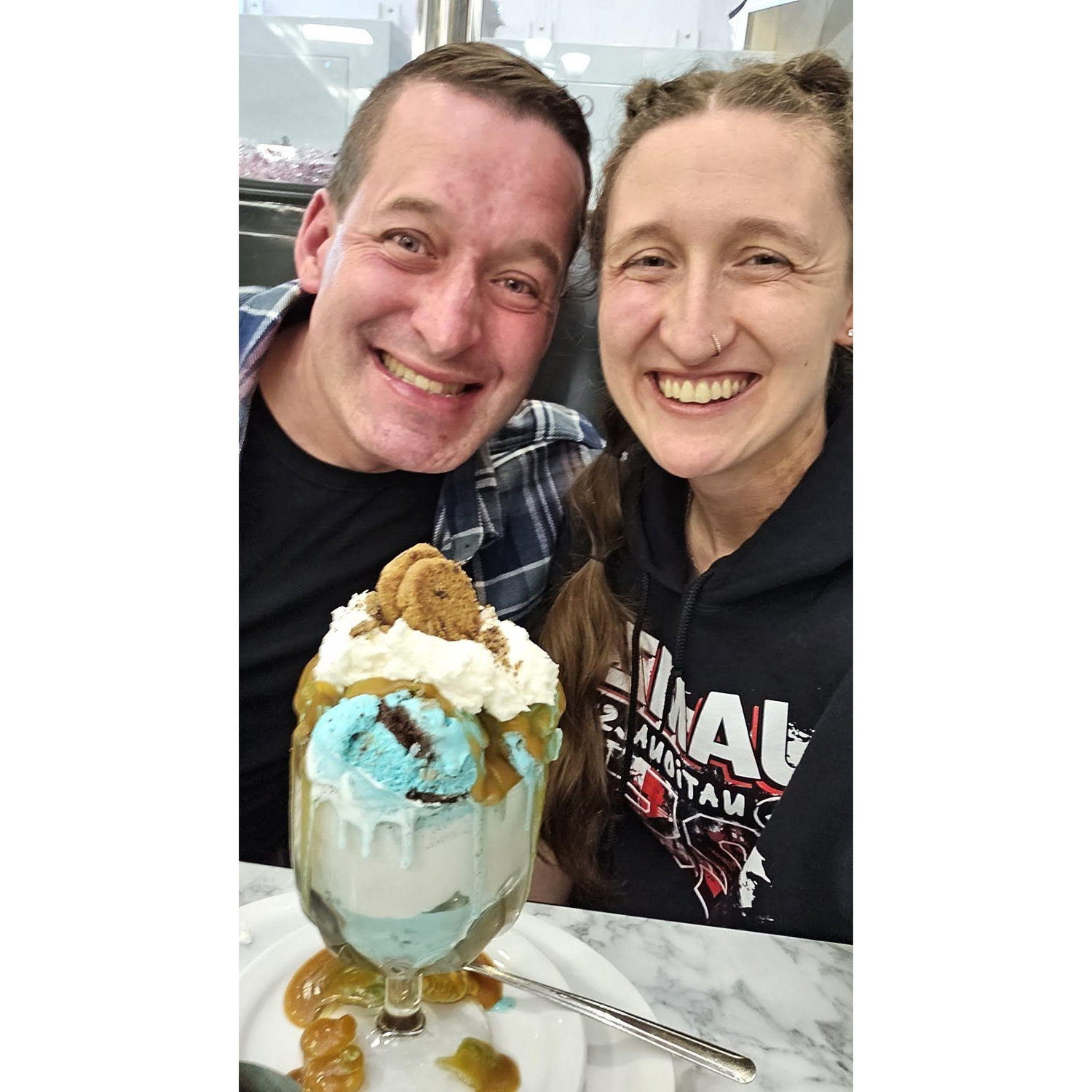 Leatherbys Date!