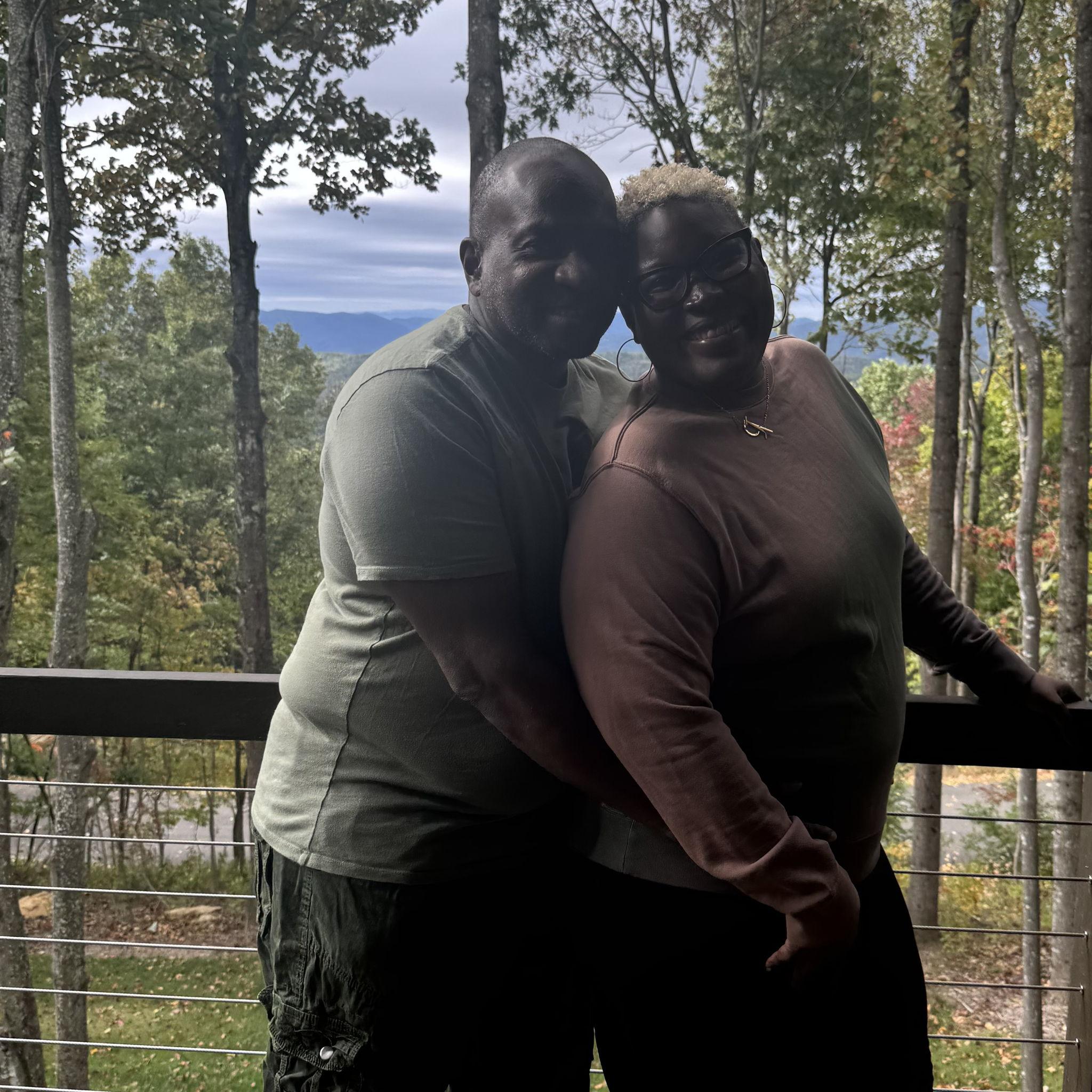 Couples mountain trip