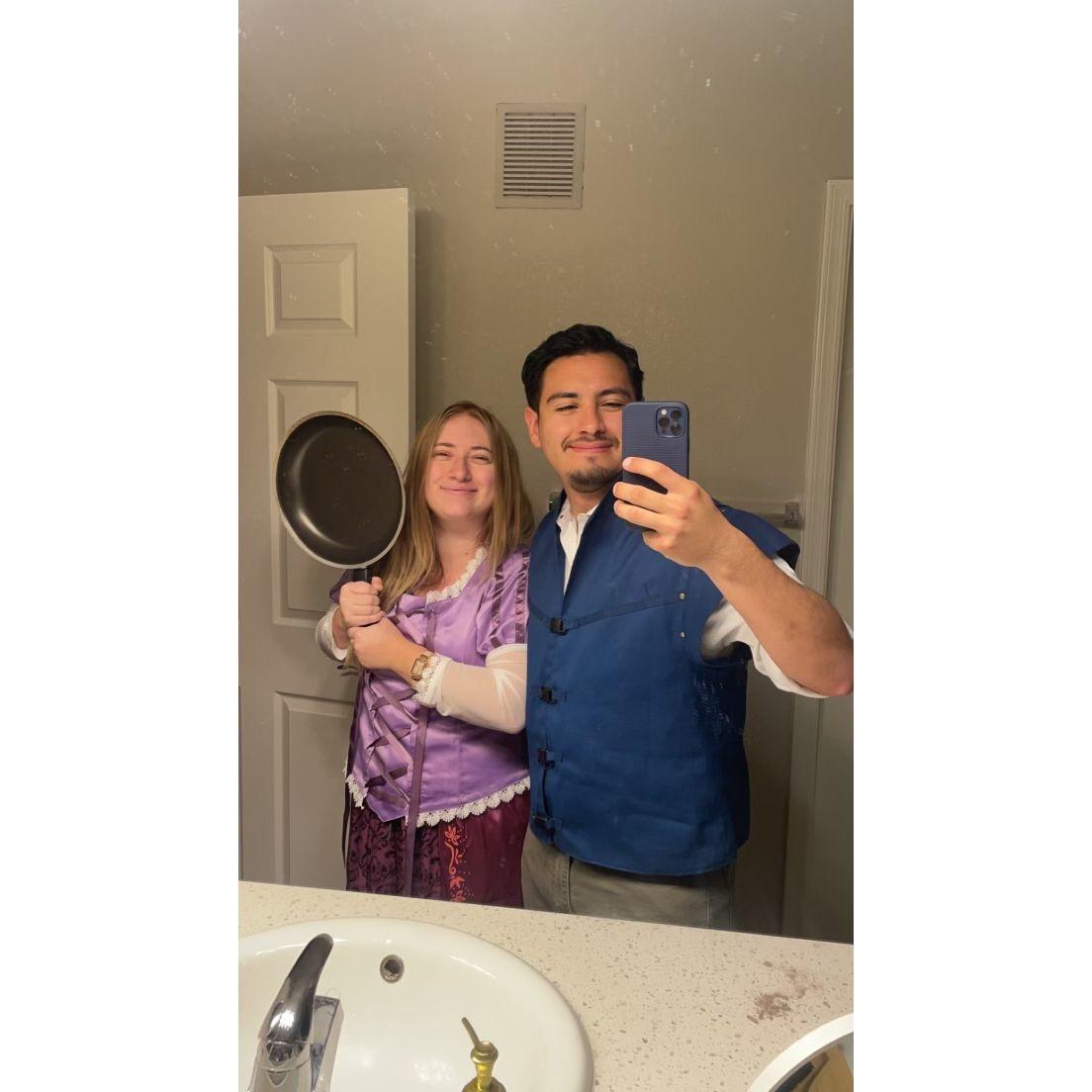 This photo was taken at 5 in the morning on Halloween 2023.