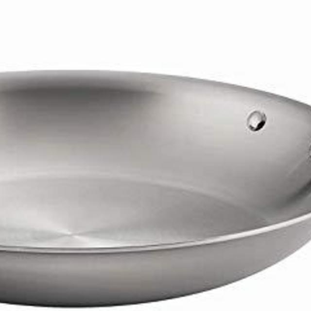 Tramontina 80116/057DS Gourmet Stainless Steel Induction-Ready Tri-Ply Clad Fry Pan, 12-Inch w/Helper Handle, NSF-Certified, Made in Brazil