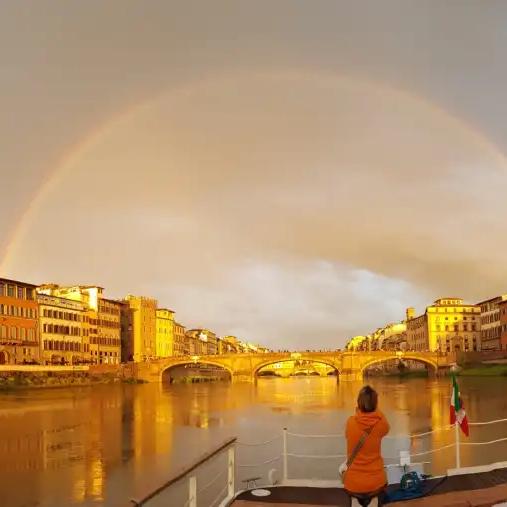 Florence’s Arno River Sunset Cruise