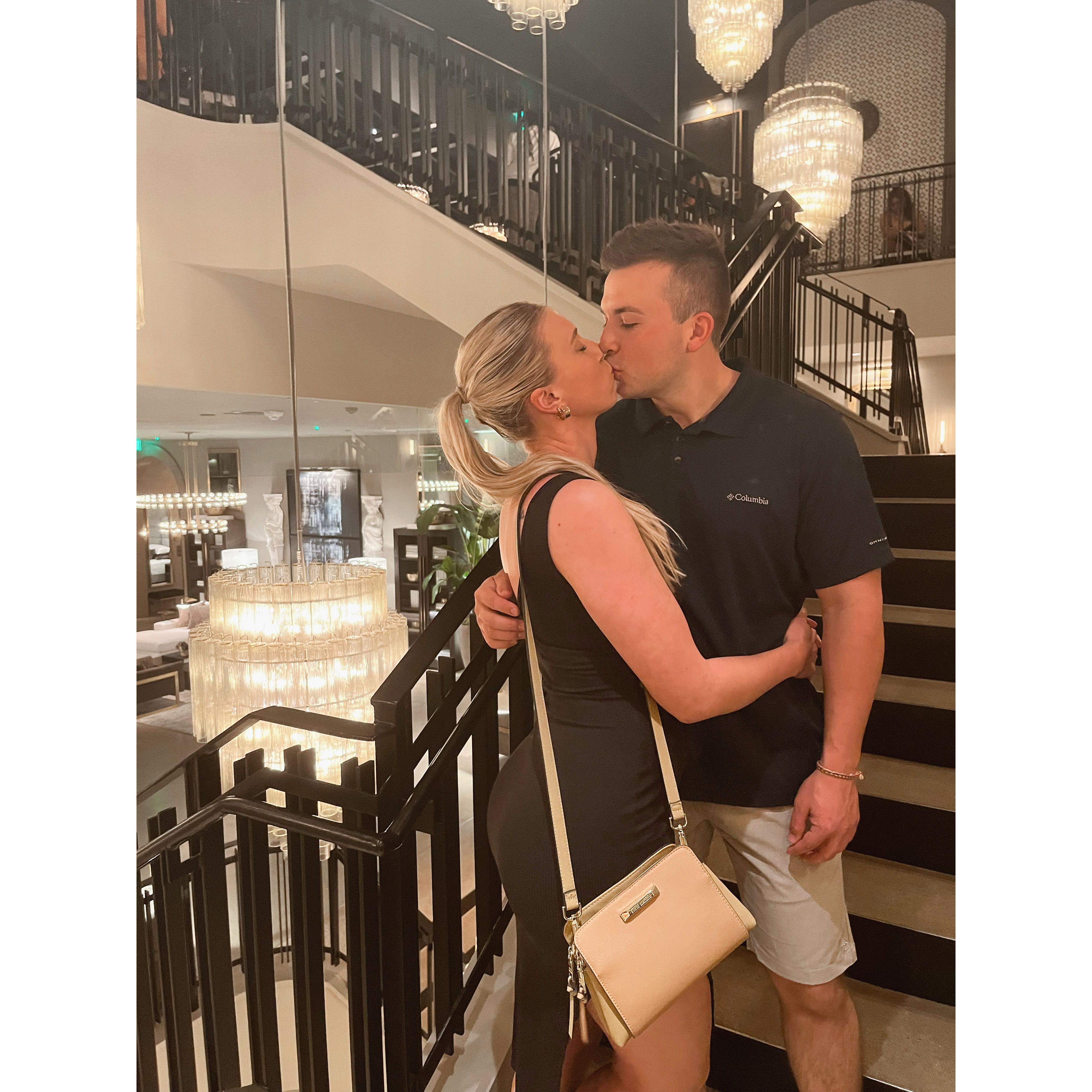 Smoochin'