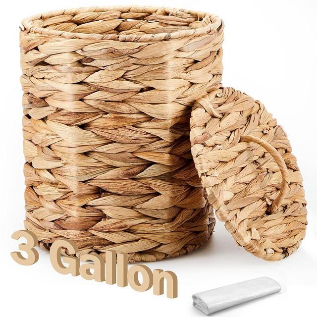 Ctosree Small Wicker Trash Can 3 Gallons Woven Wicker Bathroom Waste Basket with Lid Handle Boho Trash Basket with 100 Plastic Garbage Bags for Bedroom Office Laundry(Classic Style)