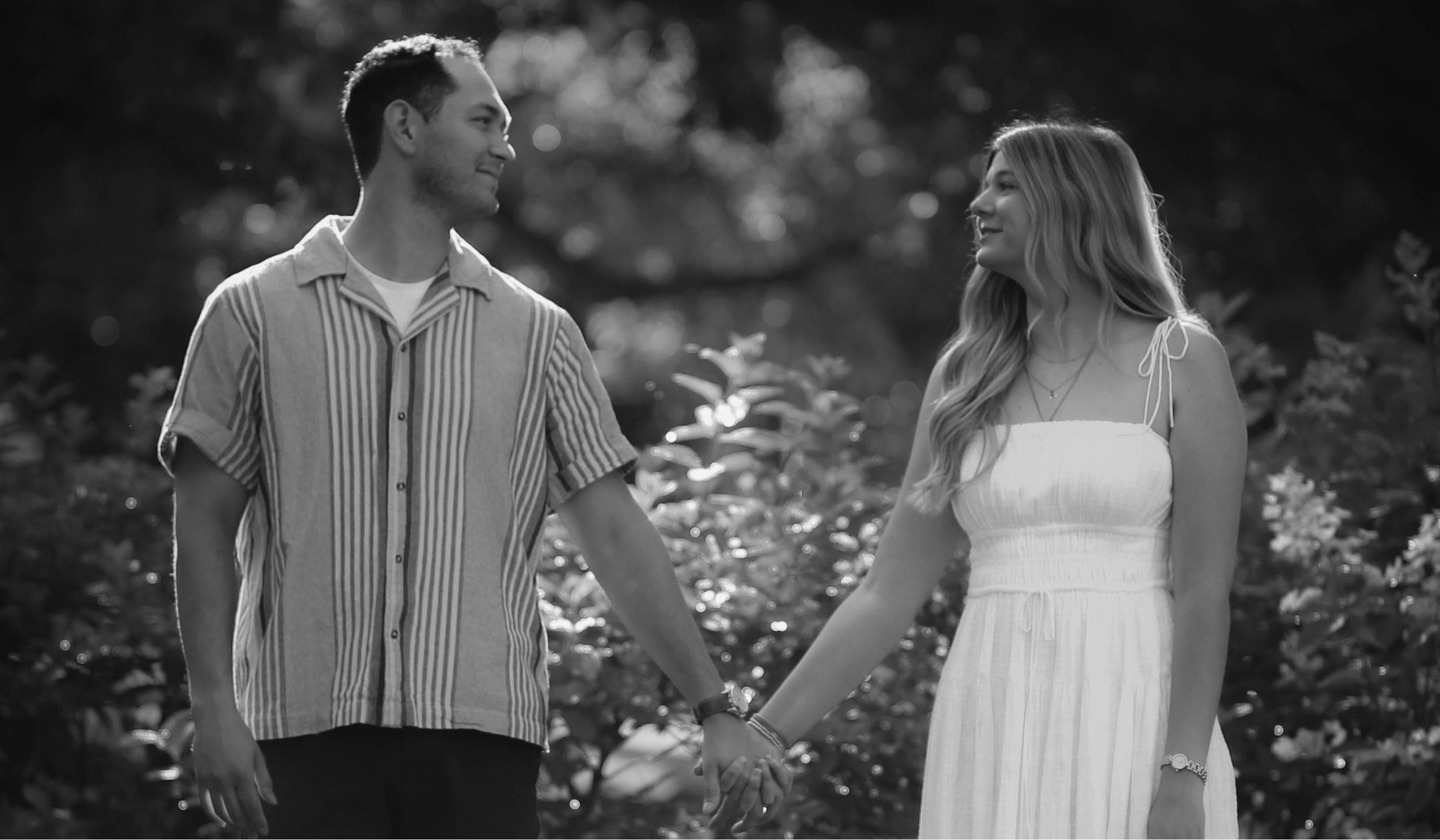 The Wedding Website of Christy Molitor and Devin Davis