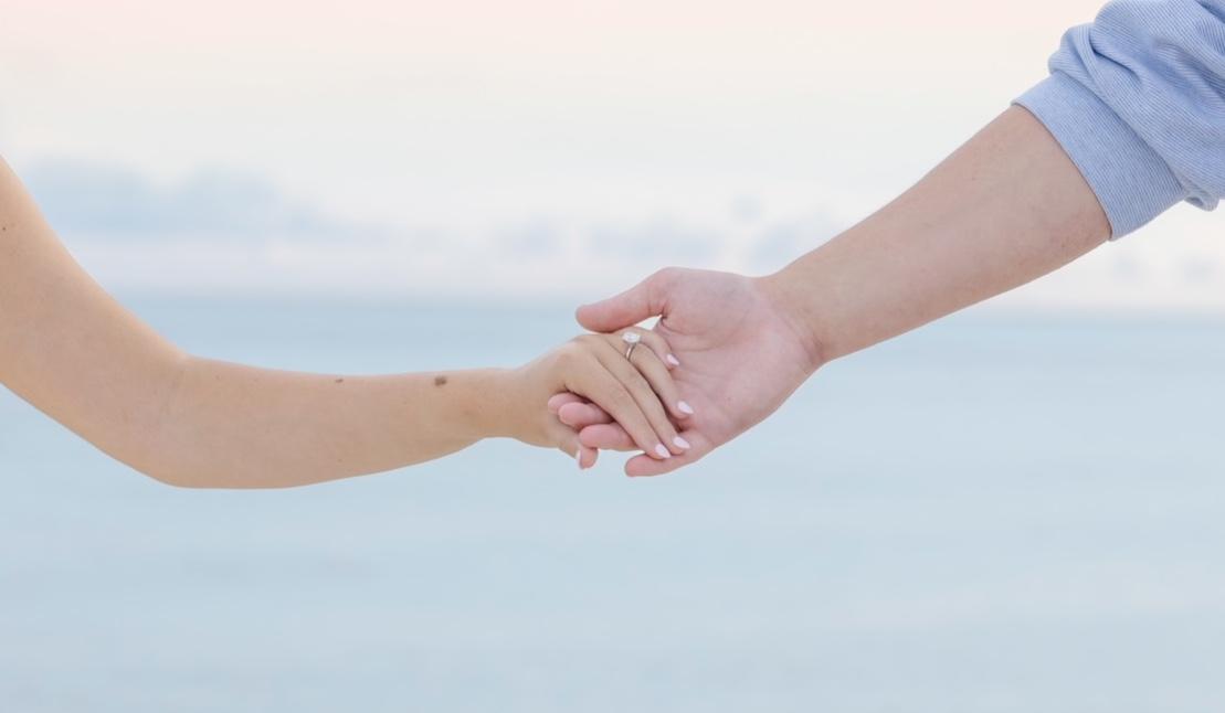 The Wedding Website of Emily Huttes and Mitchell Leathers