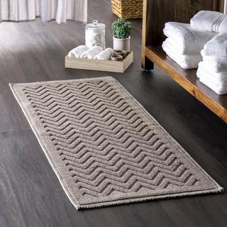 Lyle Textured Chevron Bath Mat