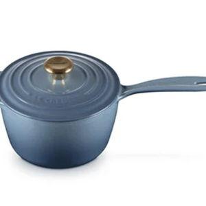Le Creuset Signature Saucepan