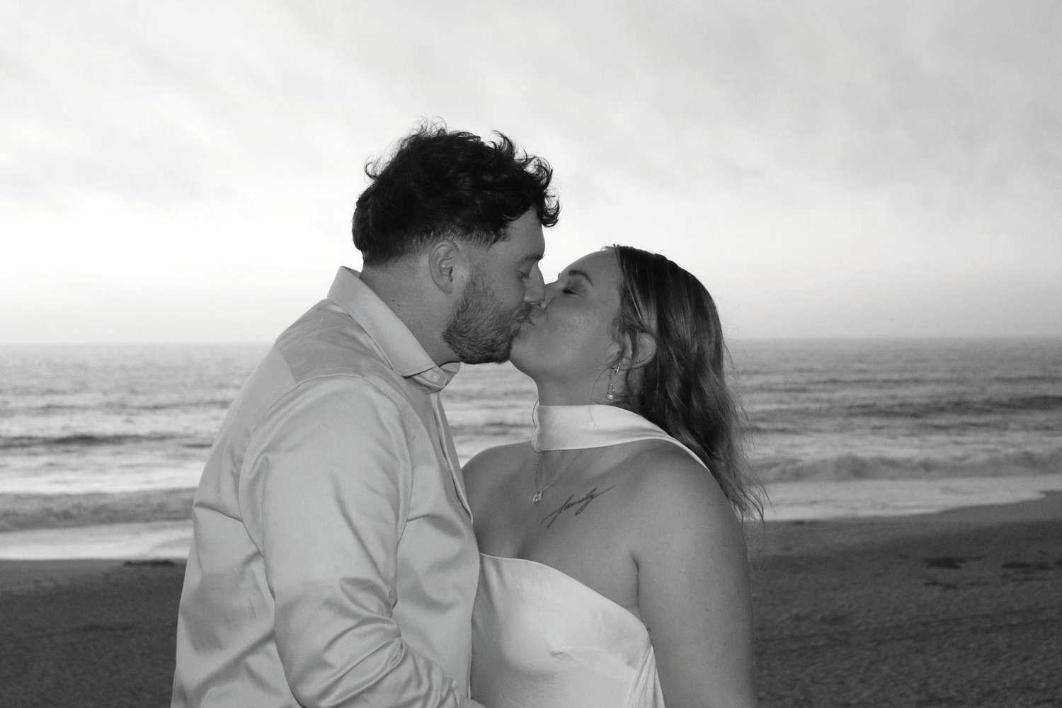 The Wedding Website of Kelly Luekens and Christopher Gribben