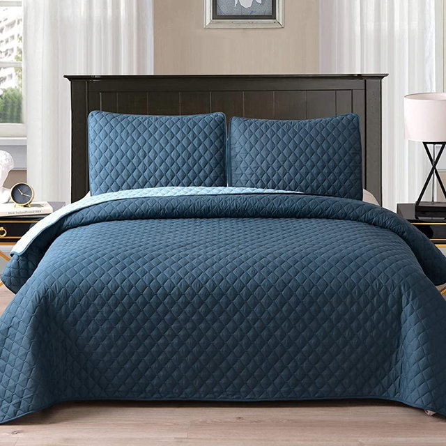 Exclusivo Mezcla Ultrasonic Reversible 3-Piece King Size Quilt Set with Pillow Shams, Lightweight Bedspread/Coverlet/Bed Cover - (Navy Blue, 92"x104")