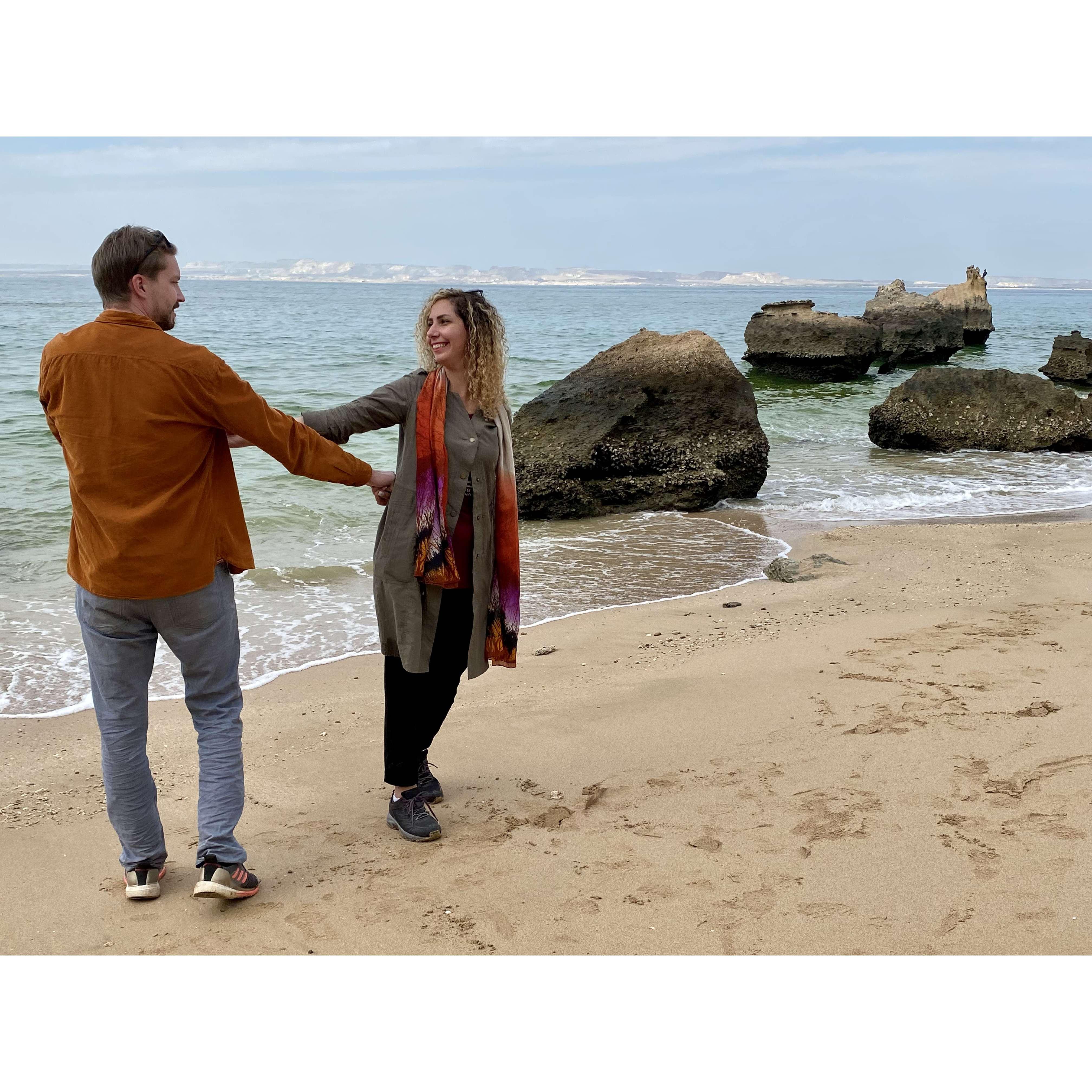 Just dancing on the silver beach ...