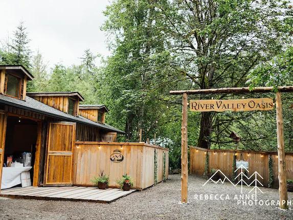 The Wedding Website of Sasha Castro and Edward (Kaha’i) Mersberg