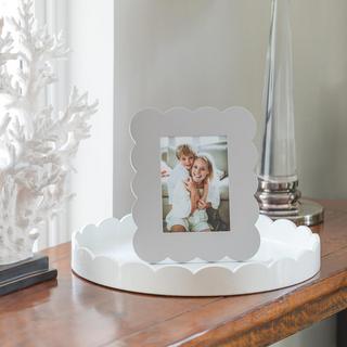 Scalloped Lacquered Photo Frame