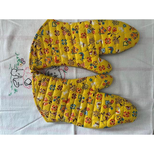 Vintage Oven Mitt: Set Two Bright Yellow Dutch Pattern Country House Mid Century House Tulip Flower Tree Bird Spring Summer with Hang Loop