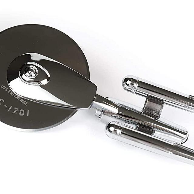 Star Trek: The Original Series USS Enterprise NCC 1701 Pizza Cutter Utensil