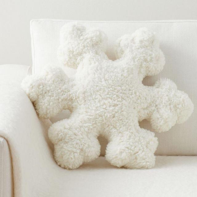 Sherpa Snowflake Shaped Pillow, 18x18x2", Ivory