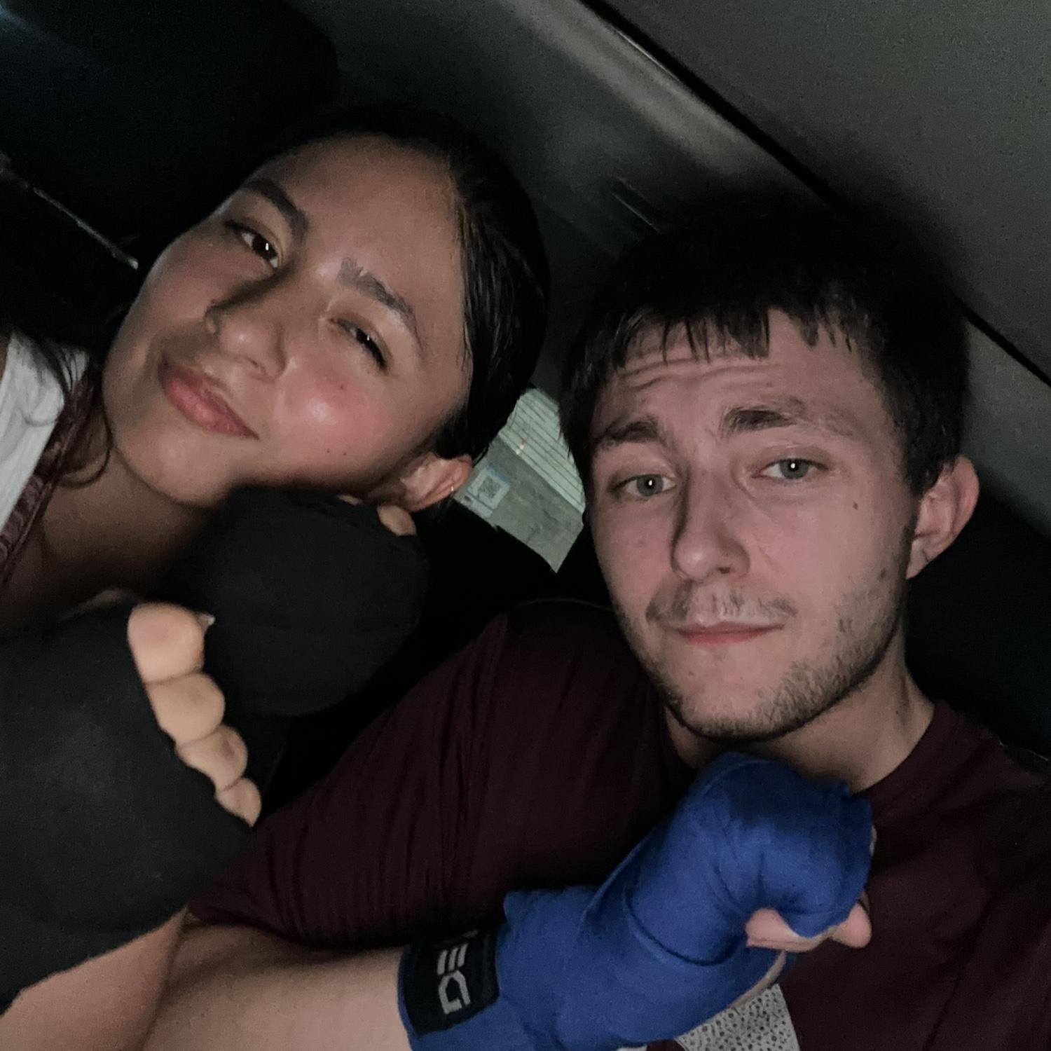 🤨🥊