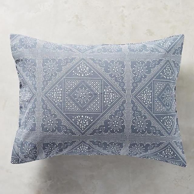 Kerchief-Printed Shams