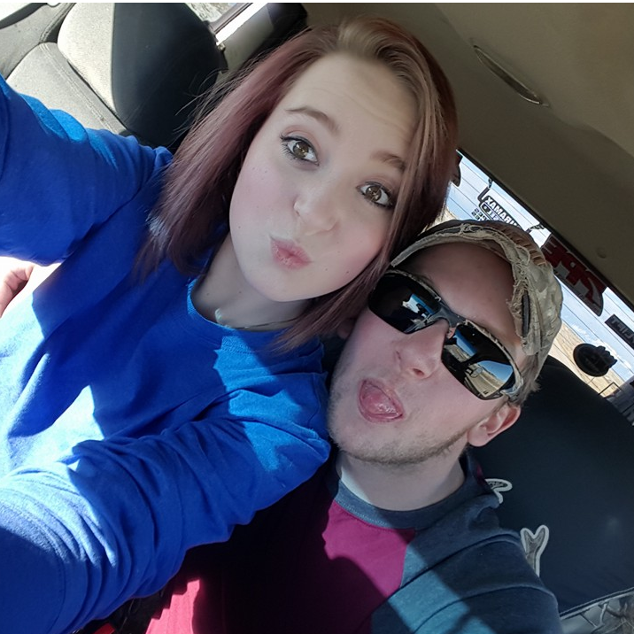 we can never get a good selfie...one of us are always making funny faces!