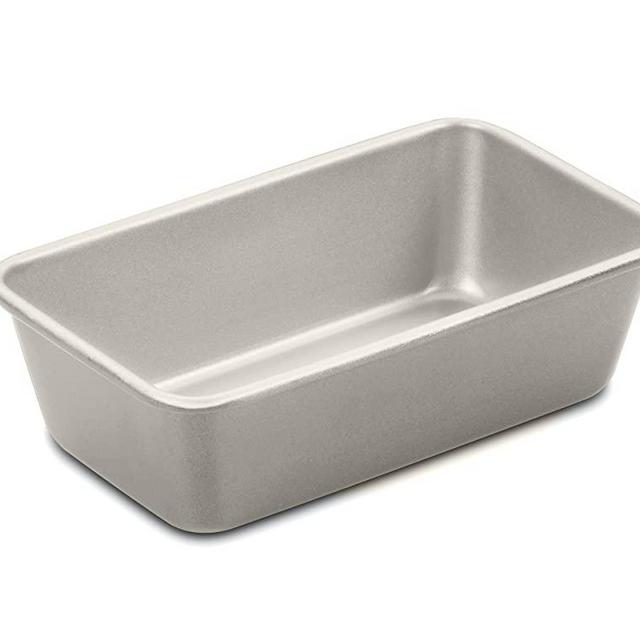 Cuisinart 9-Inch Chef's Classic Nonstick Bakeware Loaf Pan, Champagne