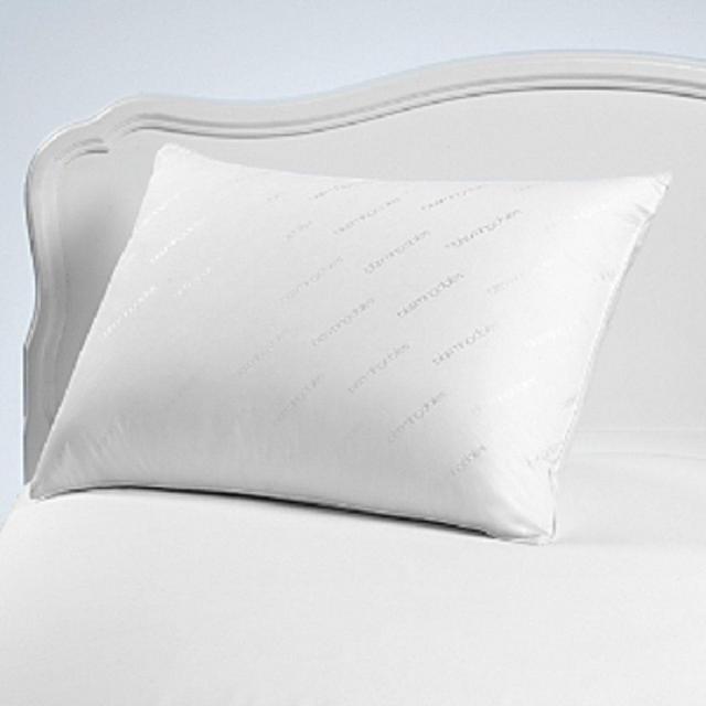 Bloomingdale's Classic King Pillow Polyester Fill